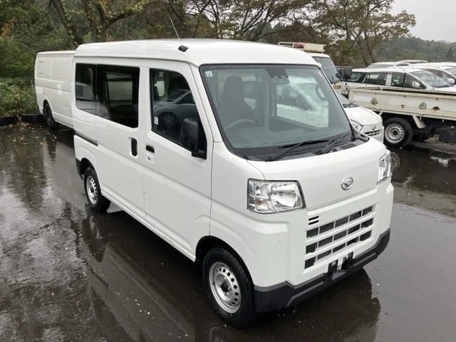 Daihatsu Hijet Cargo S710V 2022